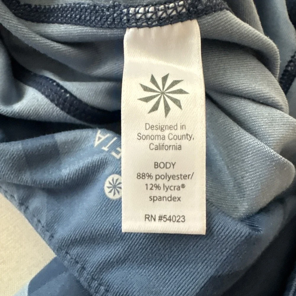 Athleta blue geometric